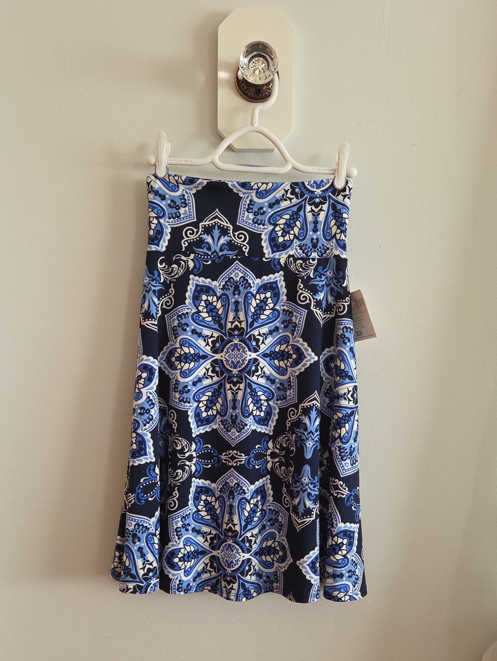 LuLaRoe Navy and Light Blue Medallion A-Line Skirt